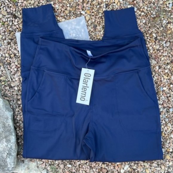 Navy Joggers for Women size Large - Picture 7 of 12